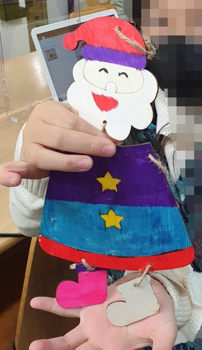 움직이는 산타 할아버지 이미지